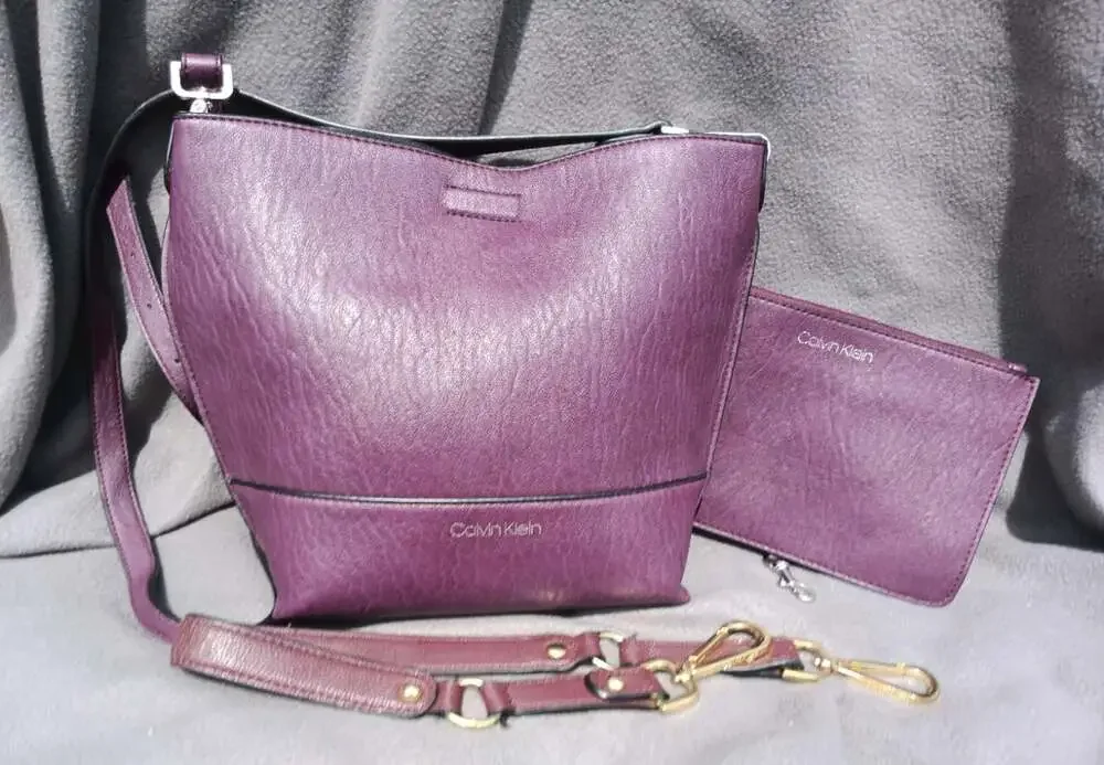 Calvin Klein Bucket Crossbody Eggplant Purple w/ Wristlet Pouch Women’s Bag